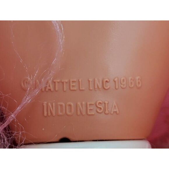 Vintage Mattel Barbie Doll Long Blonde Hair Blue Eyes Pink Dress Hat - Picture 11 of 13